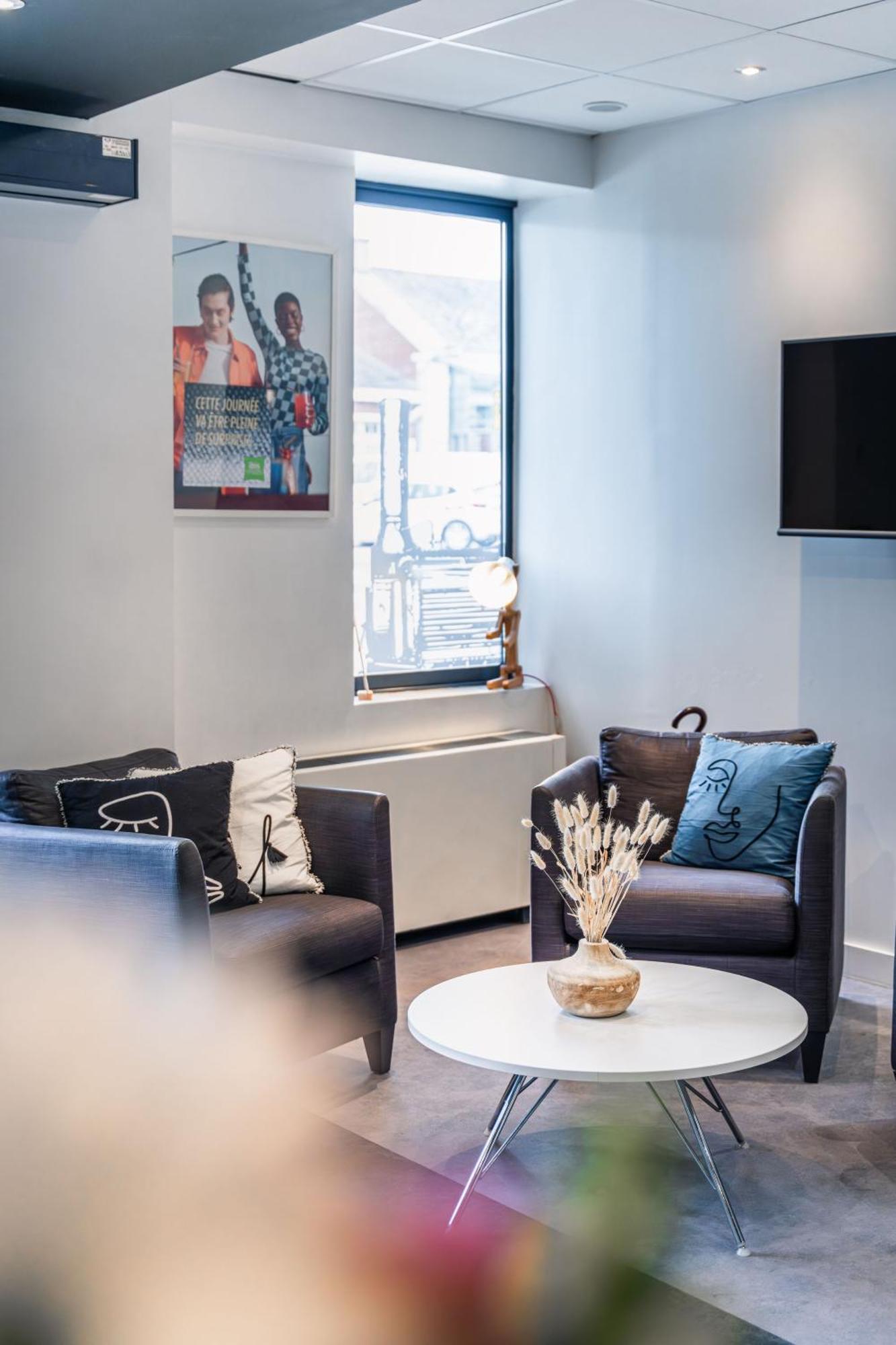 Ibis Styles Vannes Gare Centre Kültér fotó