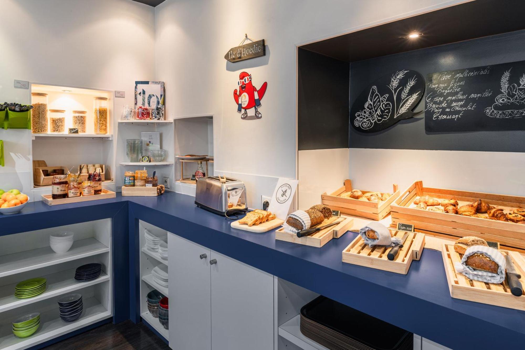 Ibis Styles Vannes Gare Centre Kültér fotó