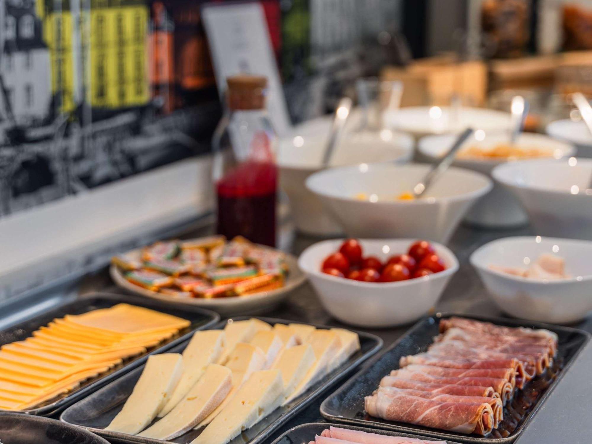 Ibis Styles Vannes Gare Centre Kültér fotó