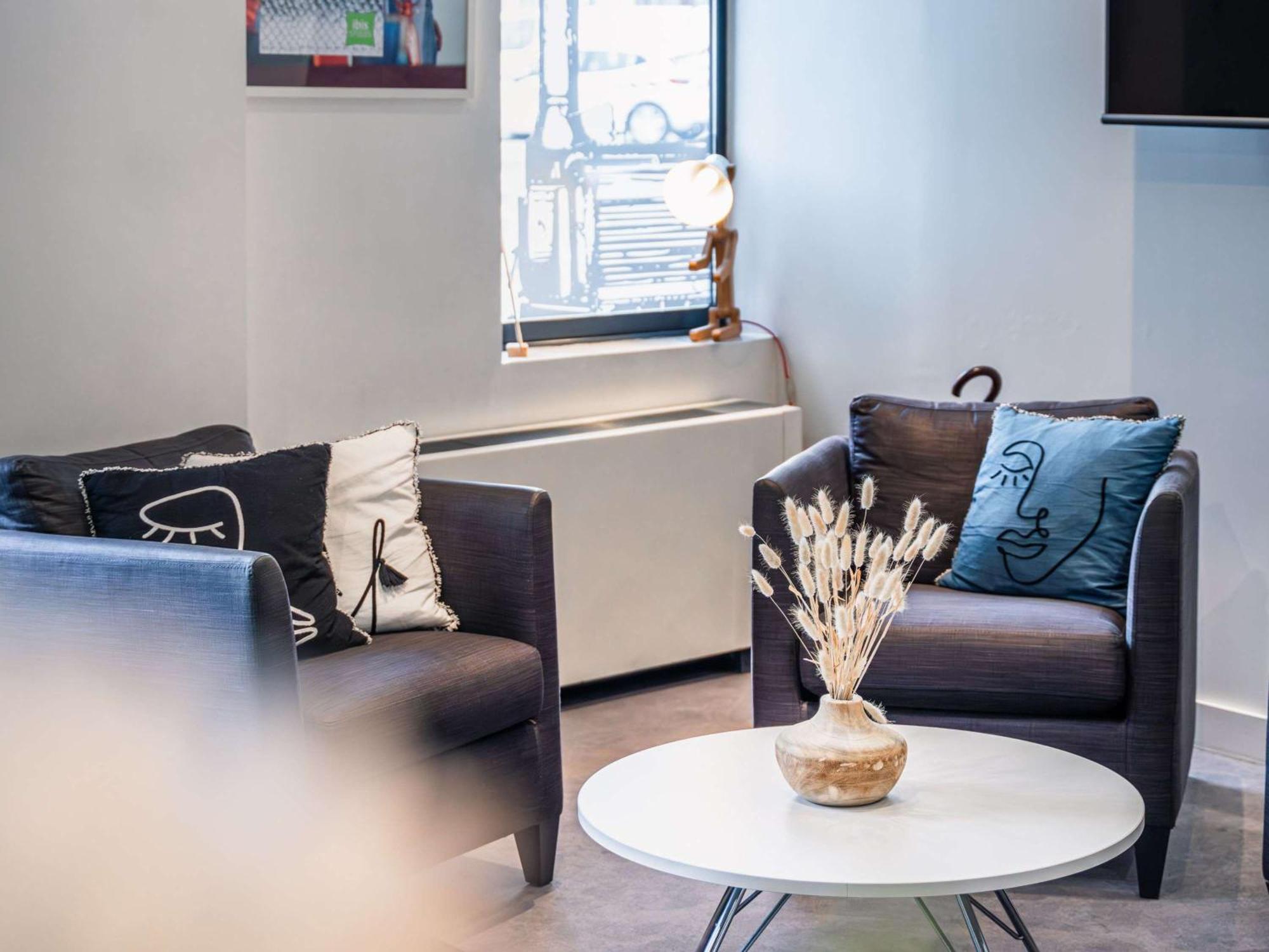 Ibis Styles Vannes Gare Centre Kültér fotó